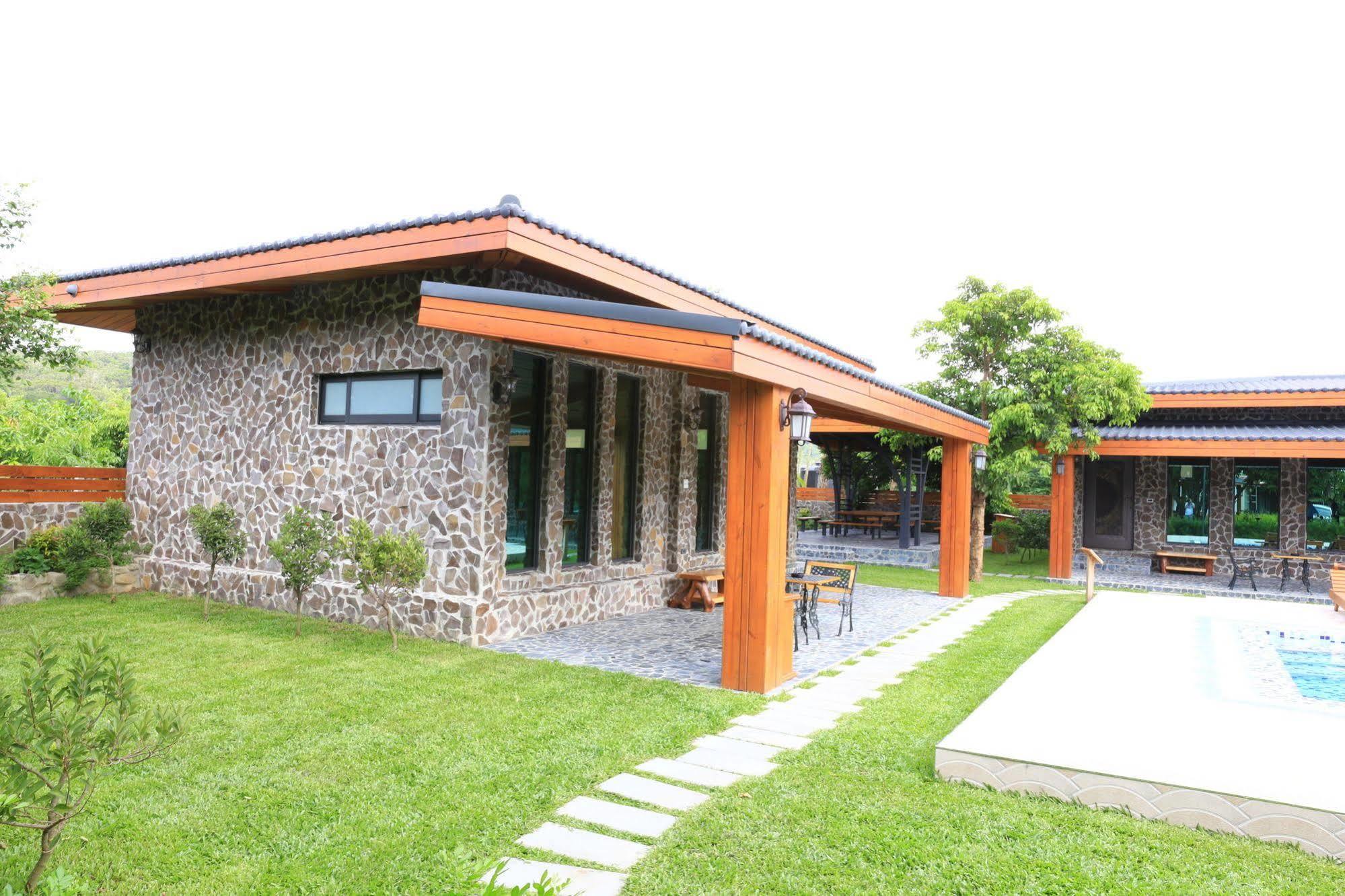 Kenting Four Season Villa Heng-ch'un Exteriör bild